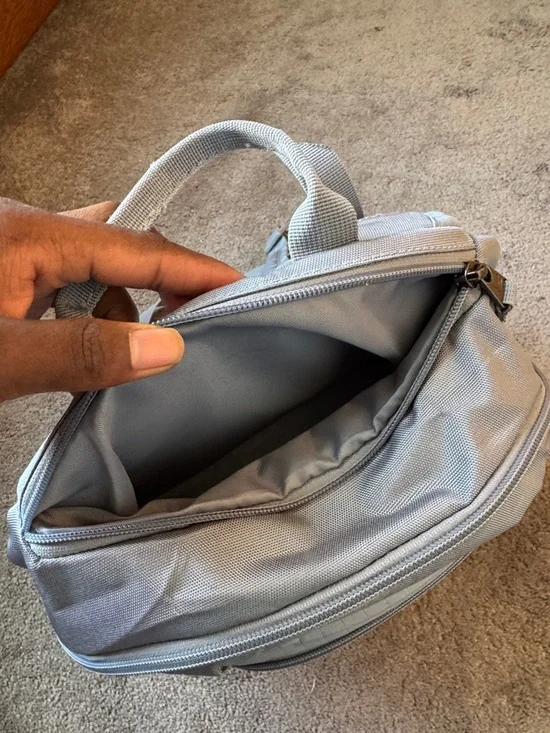 Under Armour Gray Valley Juniors Volleyball Backpack - Picture 6 of 10